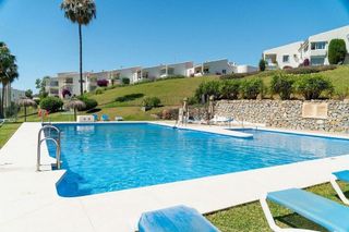 Piso en alquiler en Los Naranjos - Las Brisas en Marbella