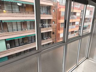 Piso en alquiler en Ensanche - Diputación en Alicante