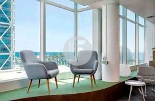 Oficina en alquiler en La Barceloneta en Barcelona