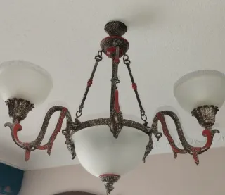 Lámpara vintage marrón y roja