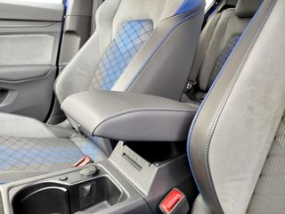 Volkswagen Golf R Nacional