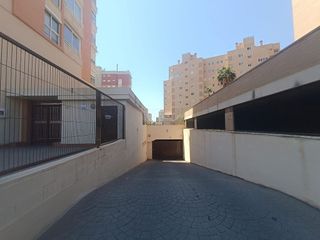 Garaje en venta en Cabo de las Huertas en Alicante