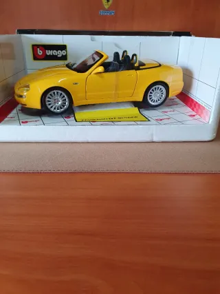 Maserati GT Spyder Bburago scala da 1/18