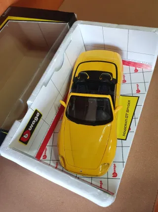 Maserati GT Spyder Bburago scala da 1/18