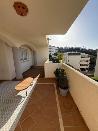 Piso en alquiler en Elviria en Marbella