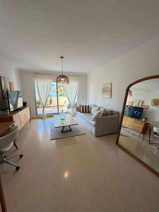 Piso en alquiler en Elviria en Marbella