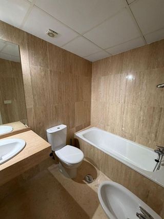 Piso en alquiler en Elviria en Marbella