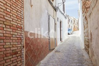 Chalet en venta en San Felipe - El Almendral - La Merced en Jaén