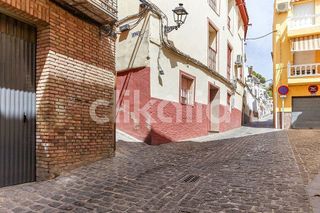 Chalet en venta en San Felipe - El Almendral - La Merced en Jaén