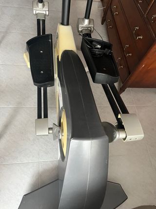 Bicicleta Elíptica BH M8