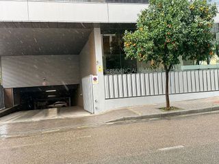 Garaje en venta en El Plantinar - Felipe II - Tiro de Línea en Sevilla