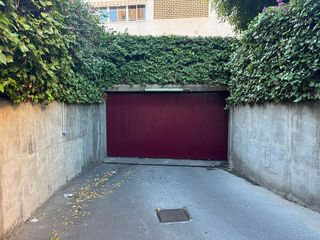 Garaje en venta en Vistahermosa en Alicante