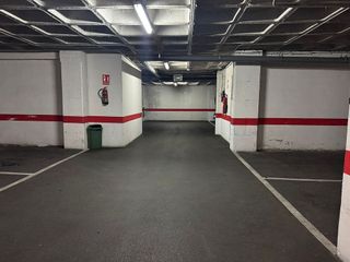 Garaje en venta en Vistahermosa en Alicante