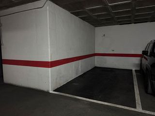 Garaje en venta en Vistahermosa en Alicante