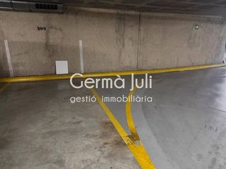 Garaje en alquiler en Artigas - Llefià en Badalona