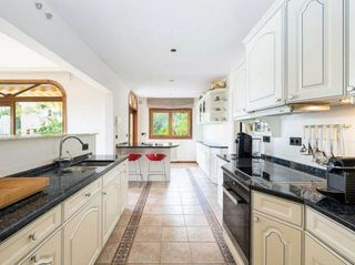 Chalet en alquiler en Lomas de Marbella Club - Puente Romano en Marbella