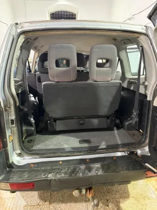 Mitsubishi Montero 2003