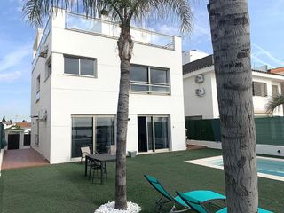 Chalet en venta en Zona Playa en Burriana