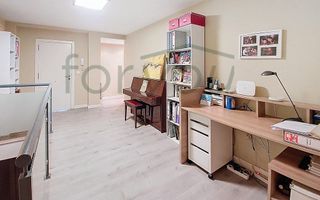 Casa adosada en venta en Avda. Cataluña en Zaragoza