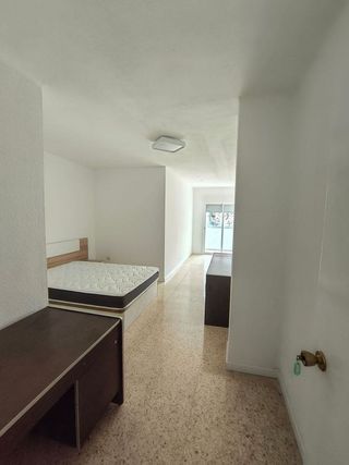 Local comercial en venta en Este en Castellón de la Plana