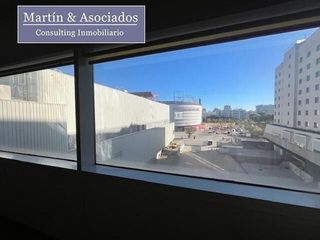 Oficina en venta en Huerta del Pilar en Sevilla