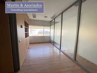 Oficina en venta en Huerta del Pilar en Sevilla