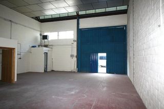 Nave industrial en alquiler en Pla de la Vallonga - Bacarot en Alicante