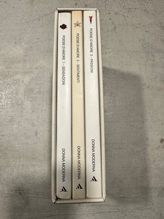 Cofanetto n. 3 libri poesie d’amore