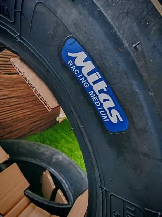 NEUMATICOS MITAS, candado, puños, puño gas, y cabl