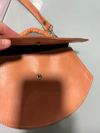 Bolso de piel color cuero