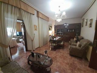 Casa pareada en venta en PAU 2-600 en Puertollano