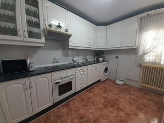Casa pareada en venta en PAU 2-600 en Puertollano