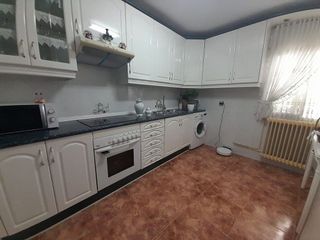 Casa pareada en venta en PAU 2-600 en Puertollano
