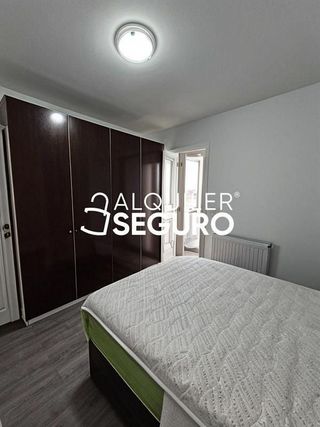 Piso en alquiler en Peñagrande en Madrid