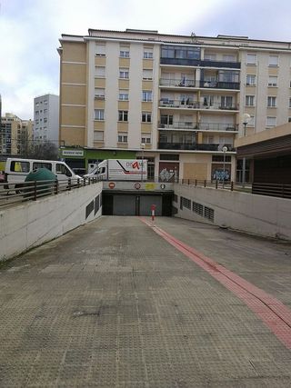 Garaje en venta en San Juan en Pamplona