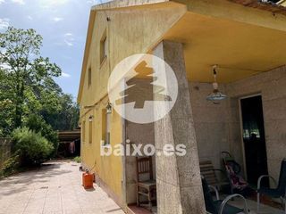 Chalet en venta en Tomiño