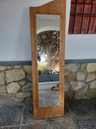 Espejo de madera y cristal