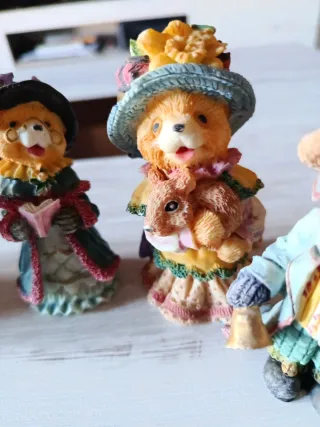 Figuras decorativas osos y perro