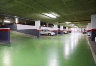 Garaje en venta en Plaça Catalunya en Prat de Llobregat, El