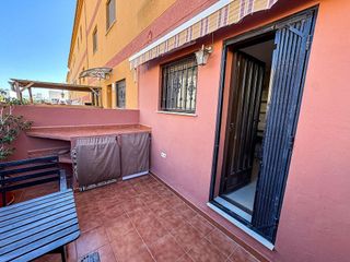 Casa adosada en alquiler en Nueva Torrevieja - Aguas Nuevas en Torrevieja