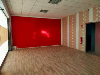 Local comercial en alquiler en Vidreres
