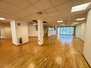 Oficina en alquiler en Sant Gervasi - Galvany en Barcelona