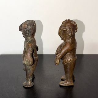 Coppia di statuine Tikar in bronzo - Camerun