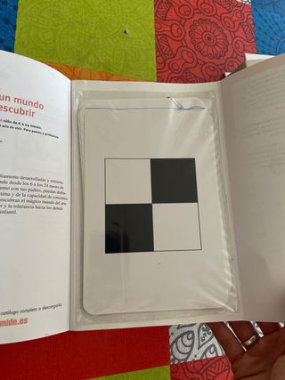 Libro Todo un mundo de sensaciones Bebé 0-6 meses