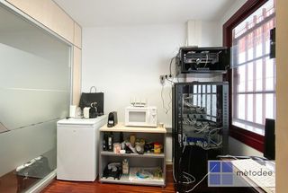 Oficina en venta en Les Corts en Barcelona