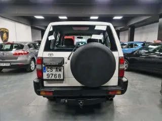 Toyota Land Cruiser 90 1998