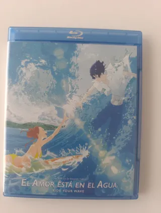 El Amor Está en el Agua Blu-ray
