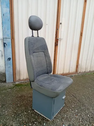 Asiento Renault Máster 2 Camper con cajón