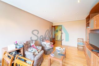 Piso en venta en Tineo