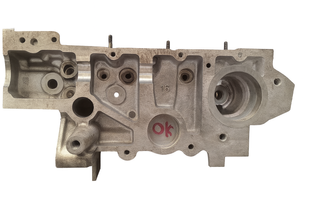 Culata RENAULT 110422959R Motor R9M